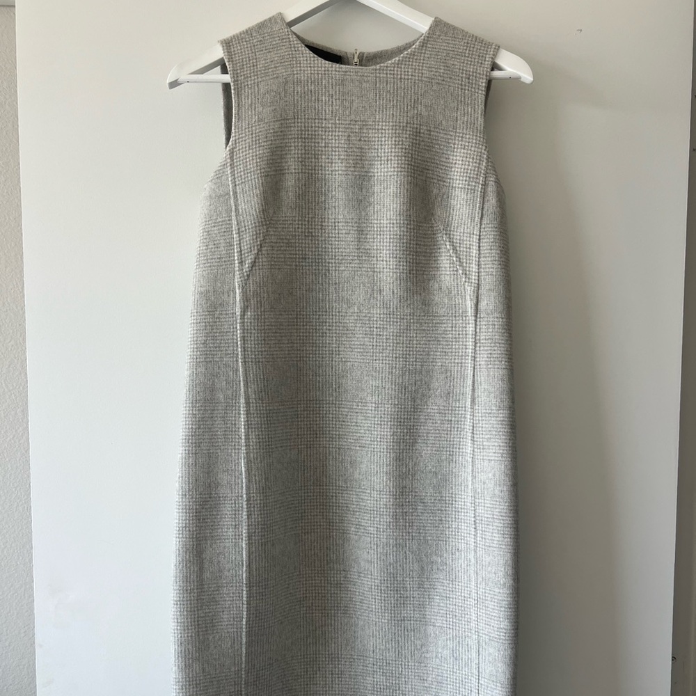100% Cashmere Gray Sleeveless Dress